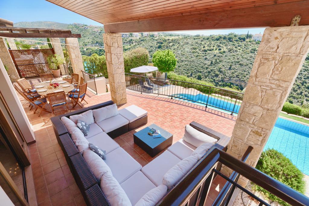 4 Bedroom Villa Helidoni With Private Infinity Pool, Aphrodite Hills Resort Sakarya Dış mekan fotoğraf
