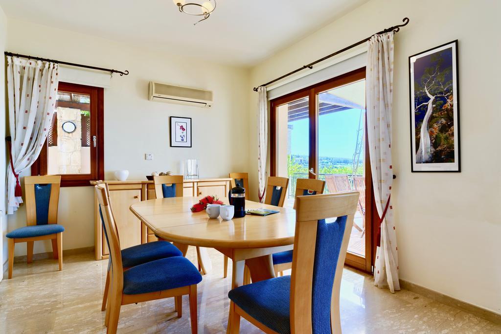 4 Bedroom Villa Helidoni With Private Infinity Pool, Aphrodite Hills Resort Sakarya Dış mekan fotoğraf